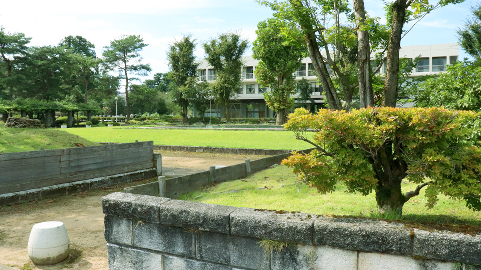 旧勝山城下の街並み景観（中央公園）